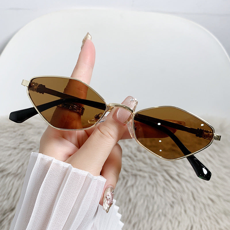 Batang Kalye Rhombus Cat Eye Sunglasses